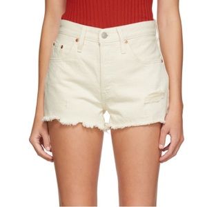 Levi’s 501 Original Womens Shorts in Natural Instinct